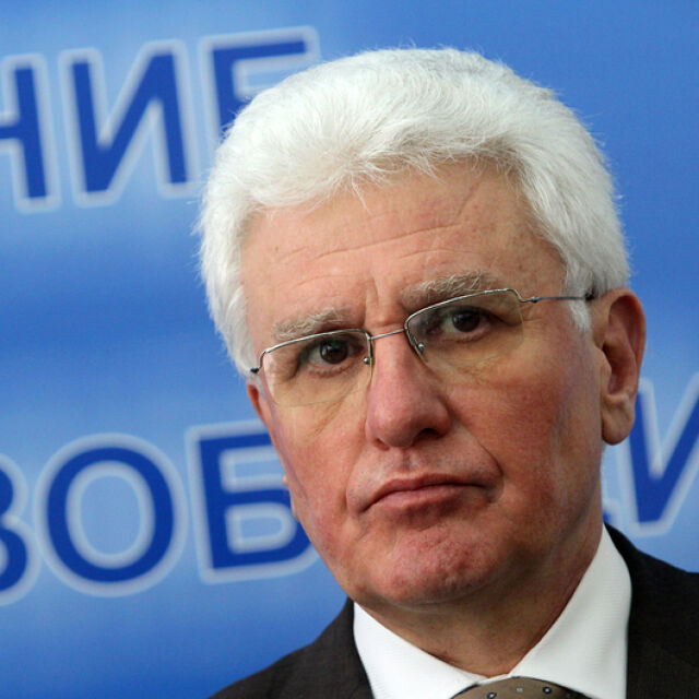 ДПС връща Христо Бисеров в редиците на партията