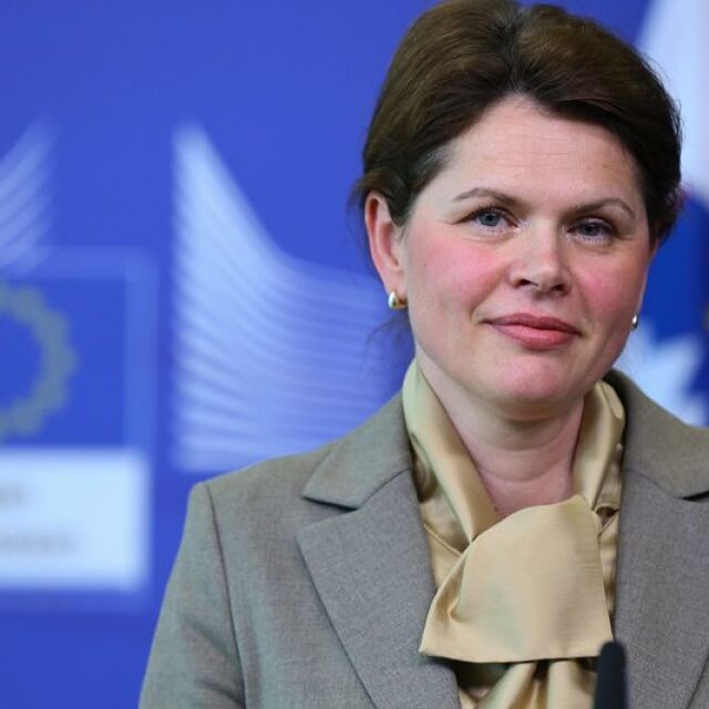 Евродепутатите отхвърлиха Аленка Братушек за еврокомисар