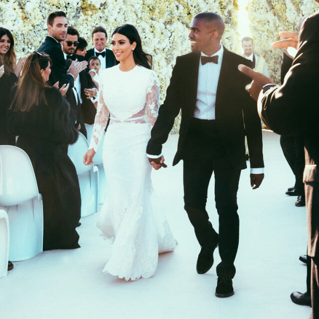 Сватбената рокля на Ким Кардашиян – изящество от дантела