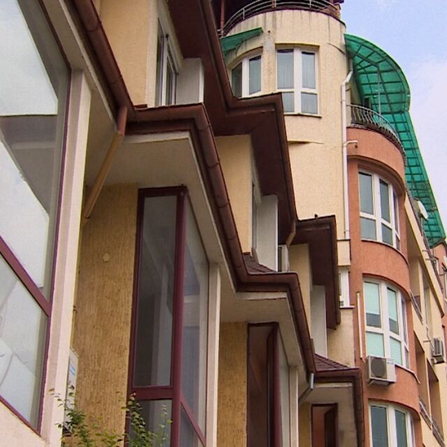 2,6 млн. са обитаваните жилища в България