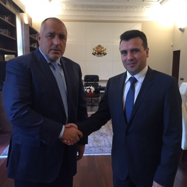 Новият македонски премиер Зоран Заев е на официално посещение в София