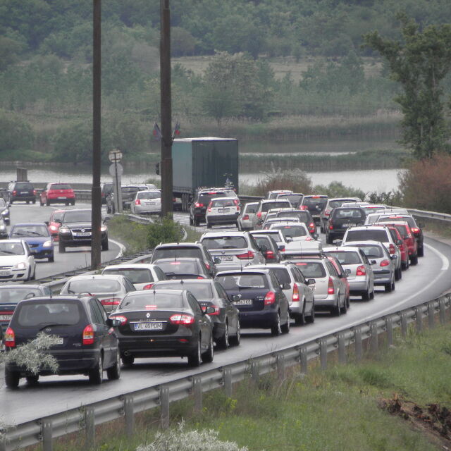  Празнично пътешестване: Не превишавайте скоростта, ще има инспекции 