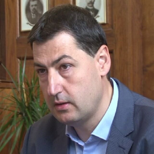 Окръжният съд в Пловдив решава дали да отстрани Иван Тотев