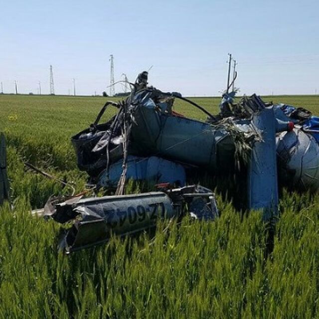 Хеликоптер се разби в община край Несебър, пилотът загина