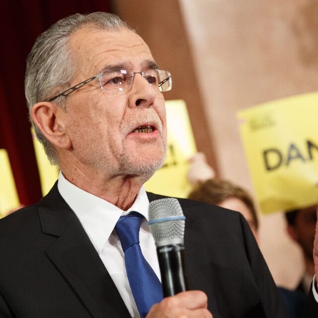 Австрийският президент с първи коментар за корупционния скандал с Курц