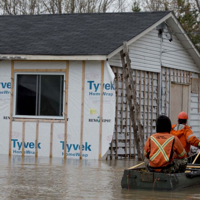 Обявиха извънредно положение в Монреал заради проливните дъждове