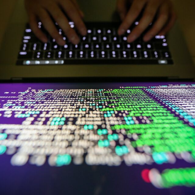 Над 100 държави вече са засегнати от новия компютърен вирус
