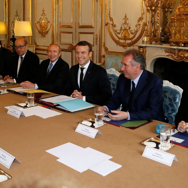 Моралът в политиката ще е водещ принцип в управлението на Франция