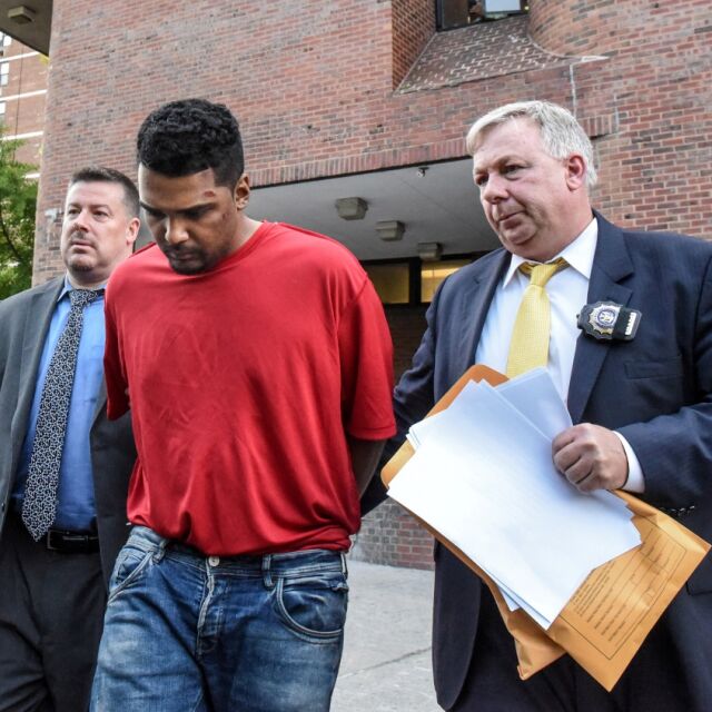 Обвиниха шофьора от „Таймс скуеър“ в убийство и опити за убийство