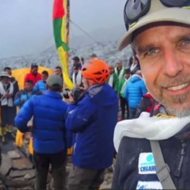 Лошото време осуети спасителната акция за Боян Петров в Хималаите