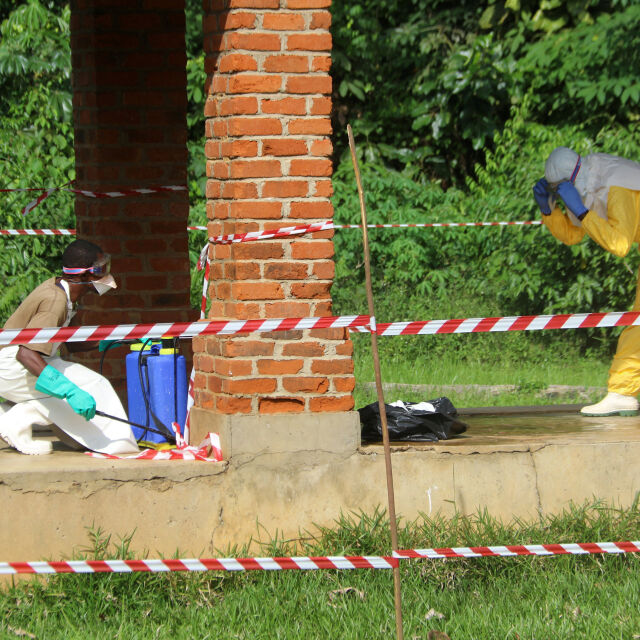 Нова вълна ебола - 19 починаха в Конго