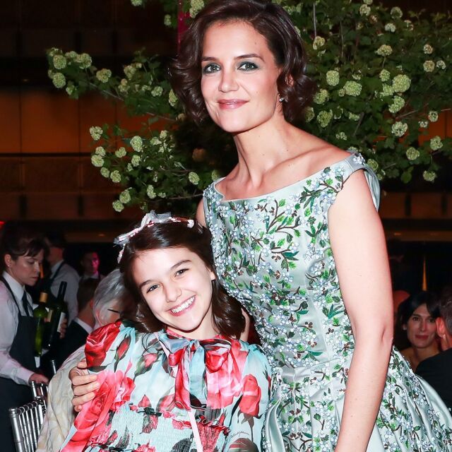 Сури Круз – 12-годишната дъщеря на Кейти Холмс се превръща в истинска модна икона