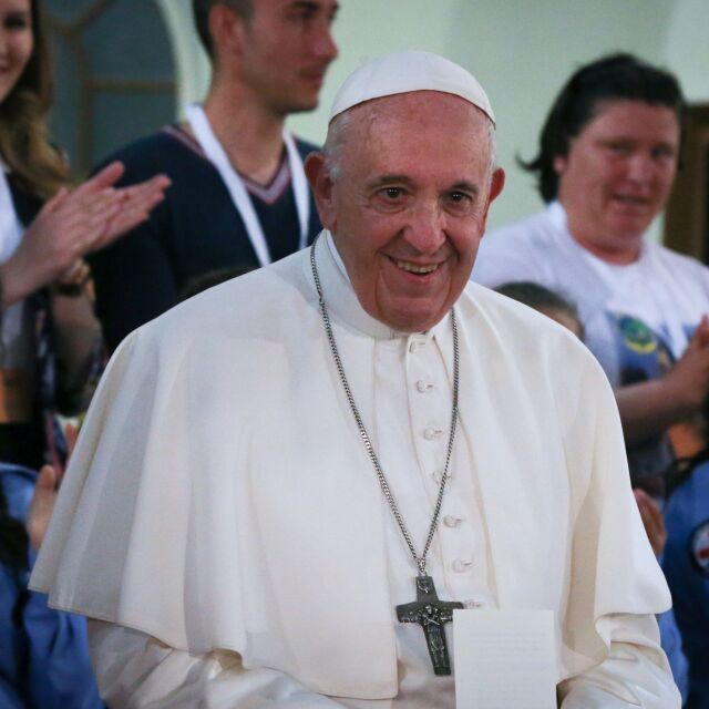 Какъв е папа Франциск в очите на хората, които отговарят за новините от Ватикана?