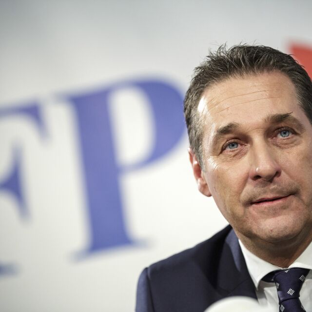 Голям корупционен скандал с вицеканцлера Щрахе разтърси управляващата коалиция в Австрия