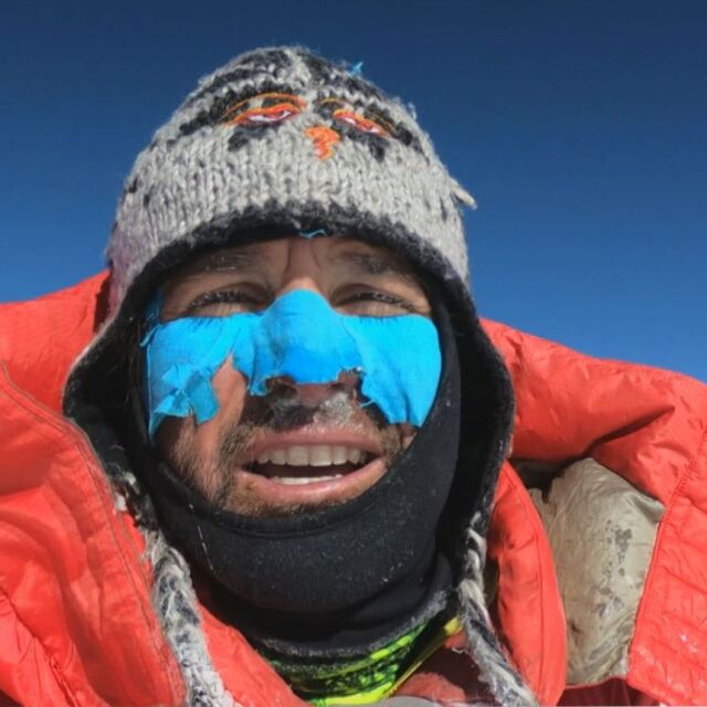 Алпинистът Атанас Скатов с книга за най-високите върхове в света