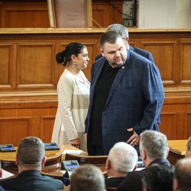Делян Пеевски се отказа да замине за Брюксел като евродепутат