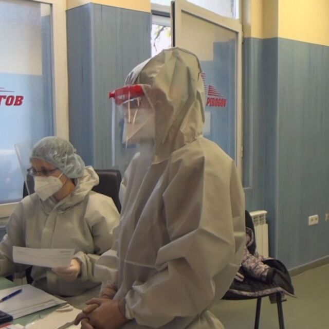 "Пирогов" отвътре: Пътят на пациентите със симптоми на COVID-19 в спешната болница