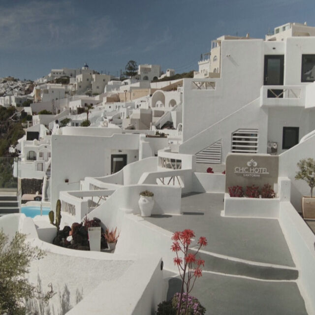 Високите цени в Гърция прогониха дори богатите туристи