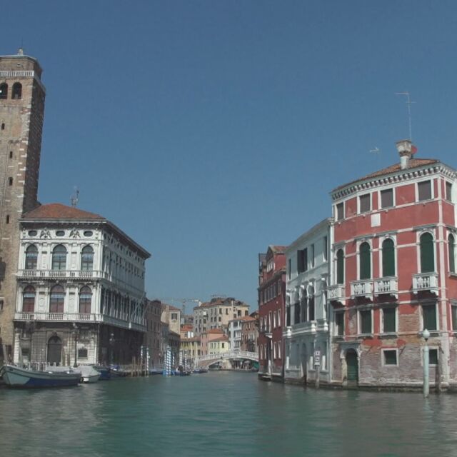 Венеция след кризата: Ще успеят ли италианците да спасят туристическия сезон