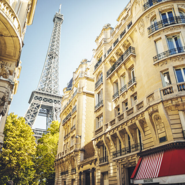 Как да посетим Париж с малък бюджет?