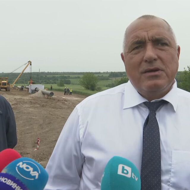 Борисов и Горанов инспектират водопровода в Перник