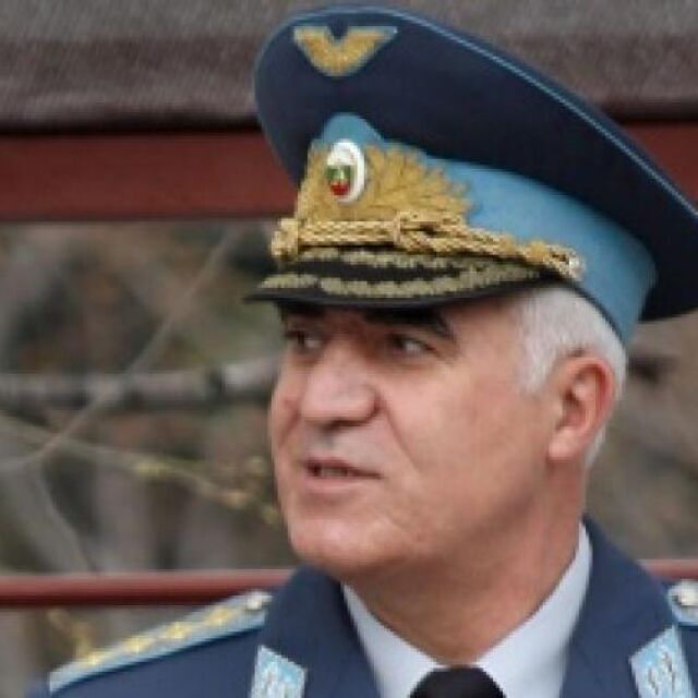 Почина бившият началник на Генщаба на армията ген. Никола Колев