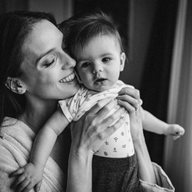 Луиза Григорова-Макариев: Не ми е трудно да бъда майка, както ми казваха