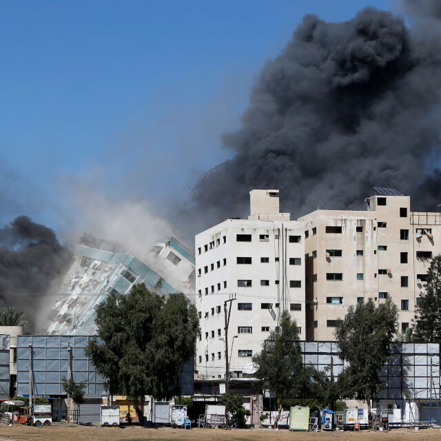  Израелската войска унищожи постройка с офиси на „ Асошиейтед прес “ и „ Ал Джазира ” в Газа 