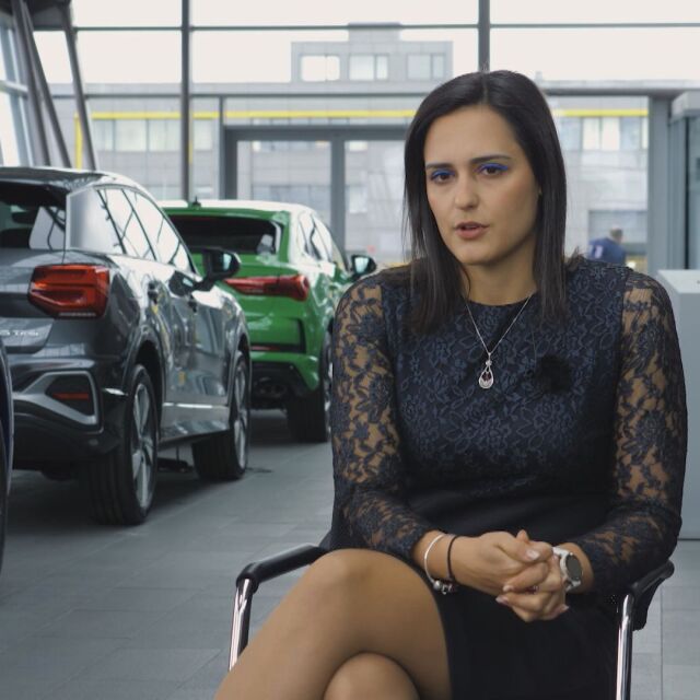 „България те иска“: Никол Илиева в света на най-престижните марки автомобили
