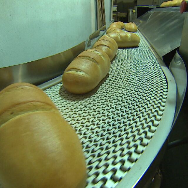 Проверка на bTV: Колко струва хлябът в бакалията и в магазина? 