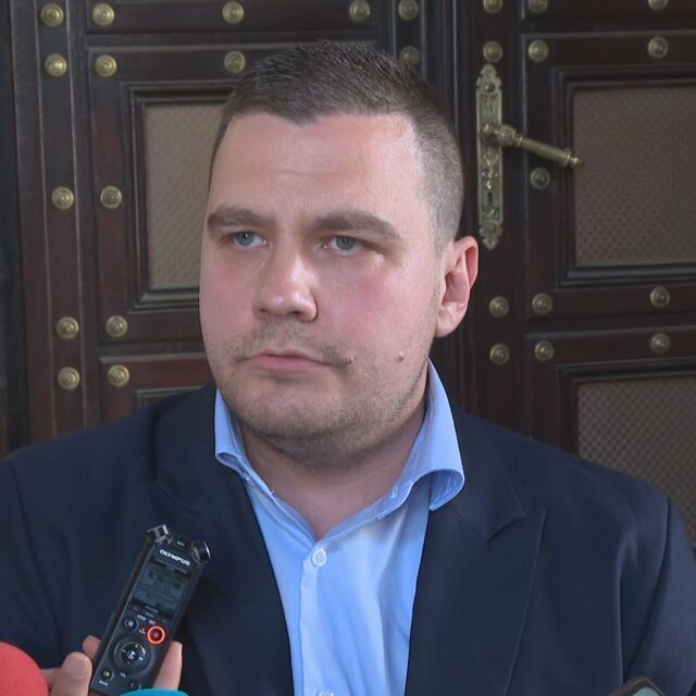 Балабанов преди коалиционния съвет: Няма да мръднем от позицията си за РСМ