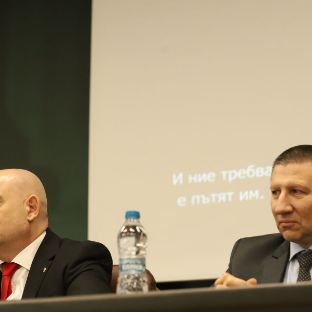 Инспекторатът към ВСС започва проверка на изявления на Гешев и Сарафов