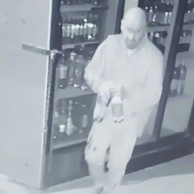 По запис от охранителни камери заловиха крадец на алкохол в Благоевград