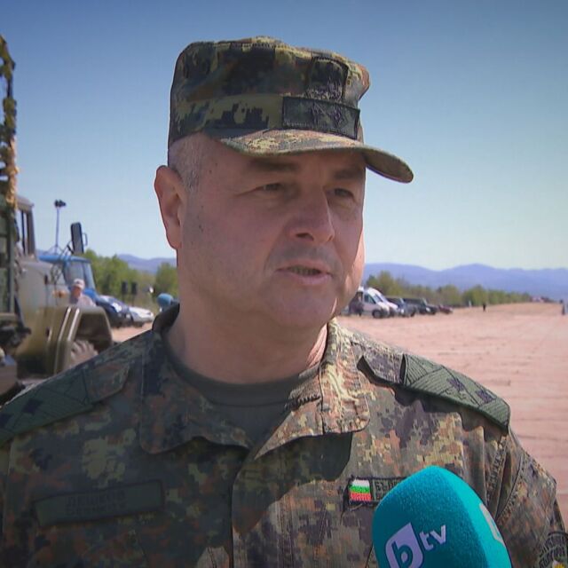  Ген. майор Деян Дешков: Да ръководиш церемониал, е неописуемо. Това е най-мащабният обред на армията 