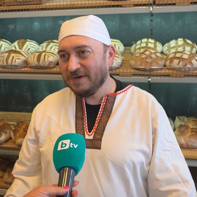 Хляб срещу стихотворение: Пекар от Пловдив го раздава не за пари, а срещу цитати