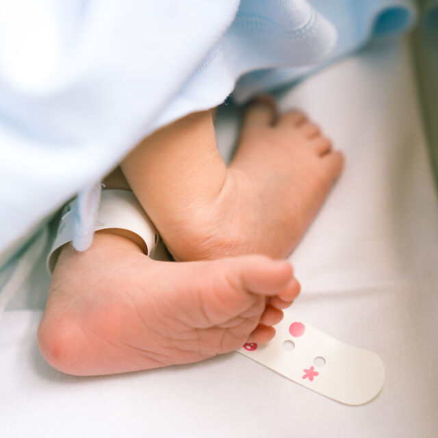 Смърт на бебе: Близките обвиняват персонала, аутопсията разкрива сърдечен порок