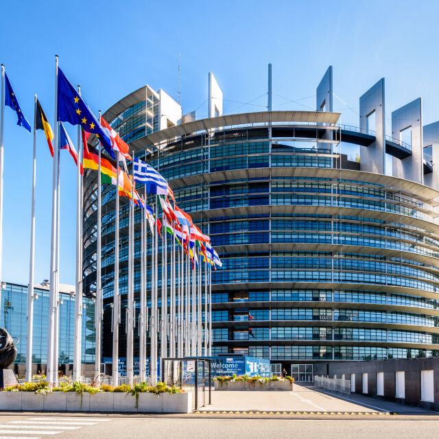  В страните от Европейски Съюз стартира гласуването за Европейския парламент 