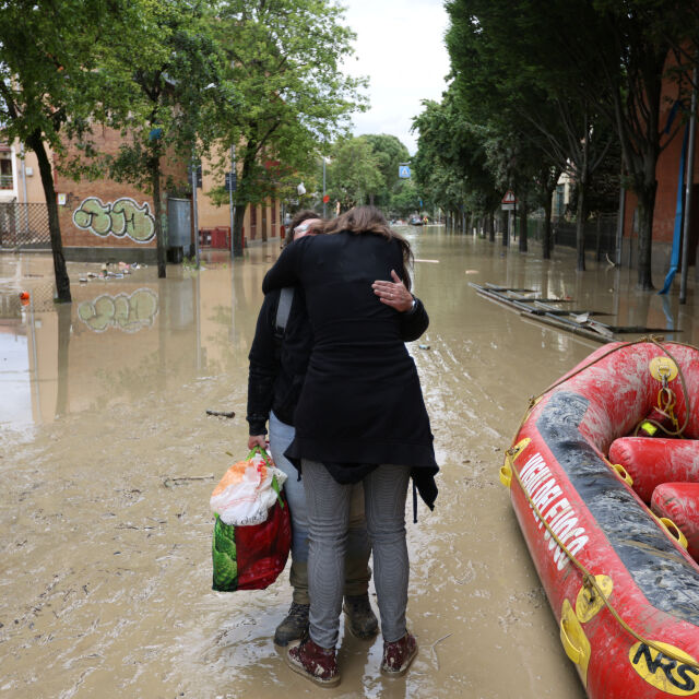 След потопа в Италия: Замразяват ипотеките и събирането на данъци в засегнатите райони