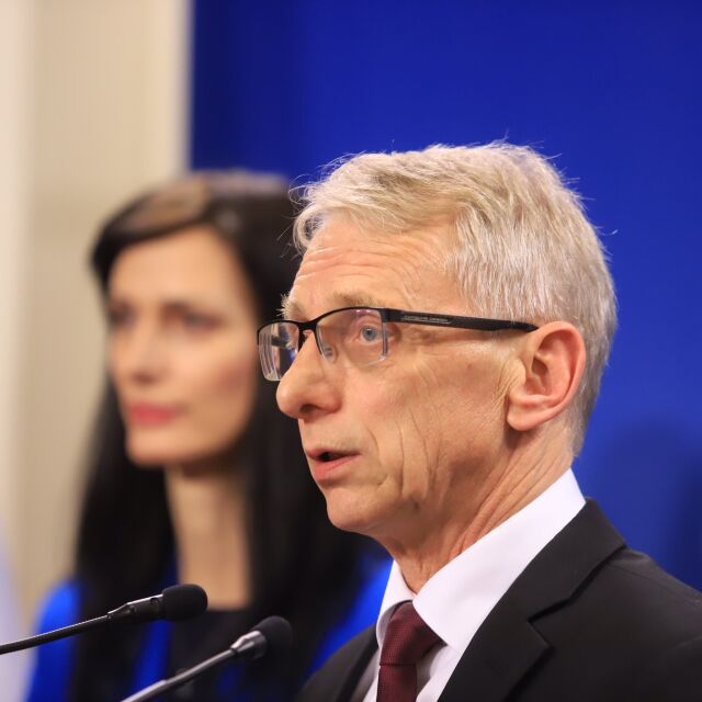 Николай Денков: Има желание от ГЕРБ за включване на още техни министри