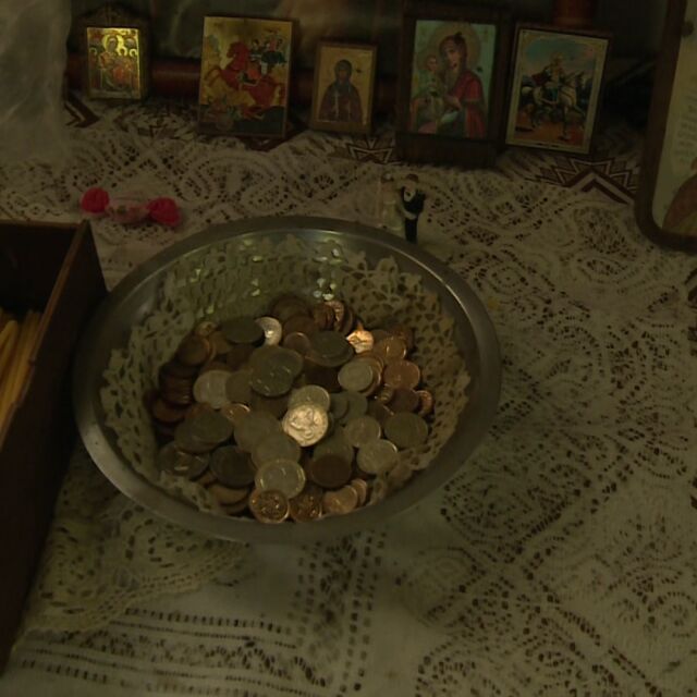 За по-малко от два месеца: Обраха няколко пъти църквата „Св. Димитър“ в Бобошево