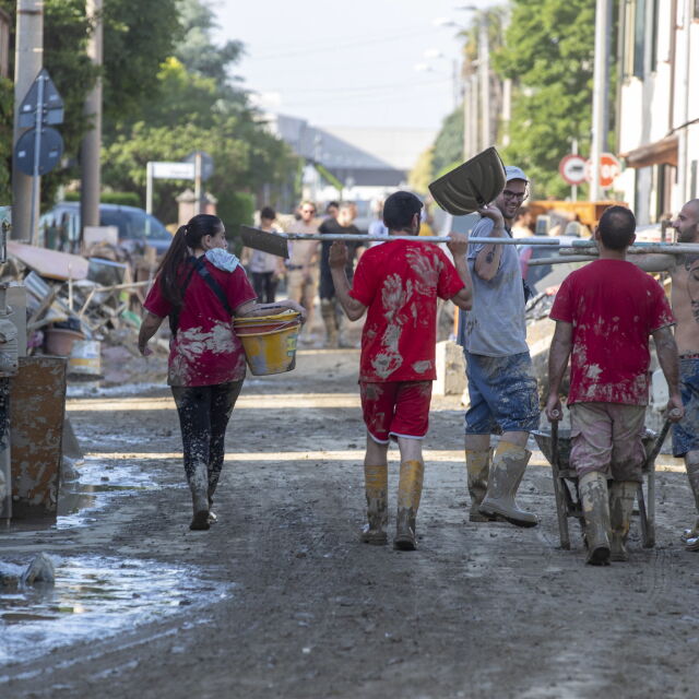 Наводненията в Италия: Правителството отпуска над 2 млрд. евро помощ