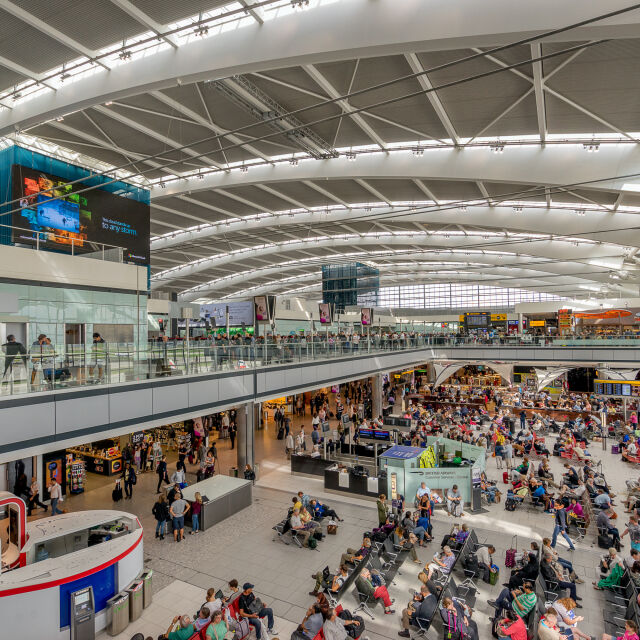 Кои са били най-натоварените летища в света през 2023 г.?