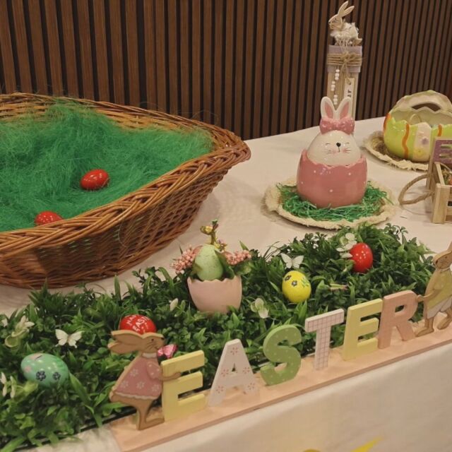  В манастира или в хотела: Как честват непознатите туристи у нас? 