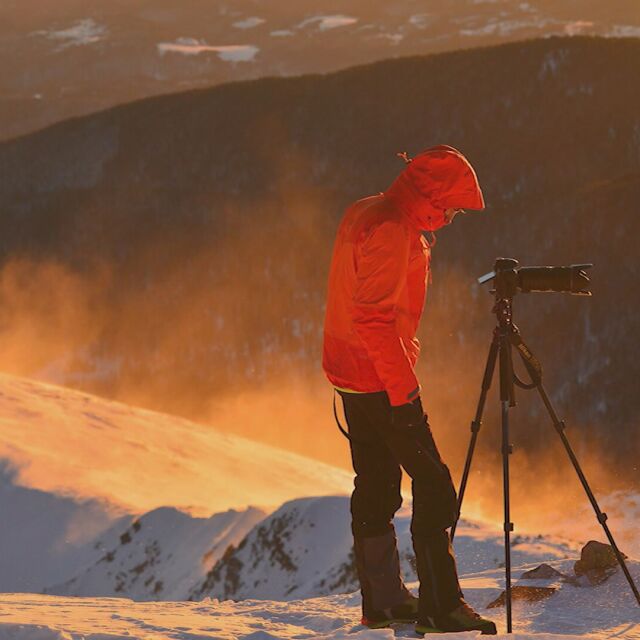  Фотографът, уловил сърцето на Пирин: Ако си самичък в планината, е злокобно 