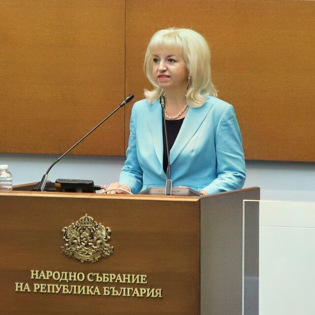  Почина националният представител от ПП-ДБ Петя Ставрева 