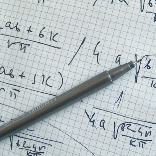 Нарушени правила: Не дадоха на седмокланици да ползват формули на изпита по математика