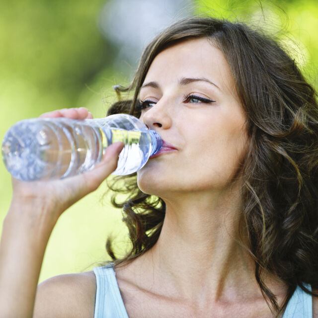 Колко вода да пием спрямо теглото ни?!