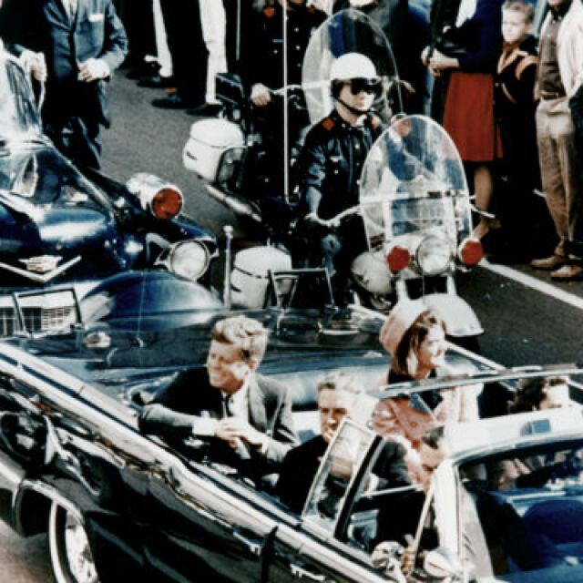Ейбрахам Запрудър е единственият, който засне покушението на Джон Кенеди на камера 