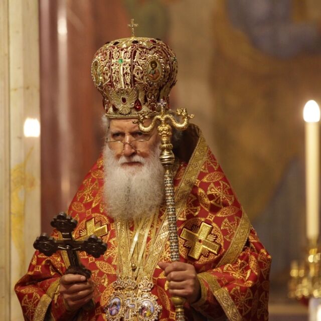 Светият синод: Патриарх Неофит е в съзнание