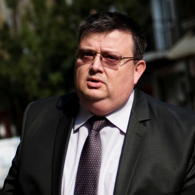 Цацаров атакува в Конституционния съд бюджета на съдебната власт
